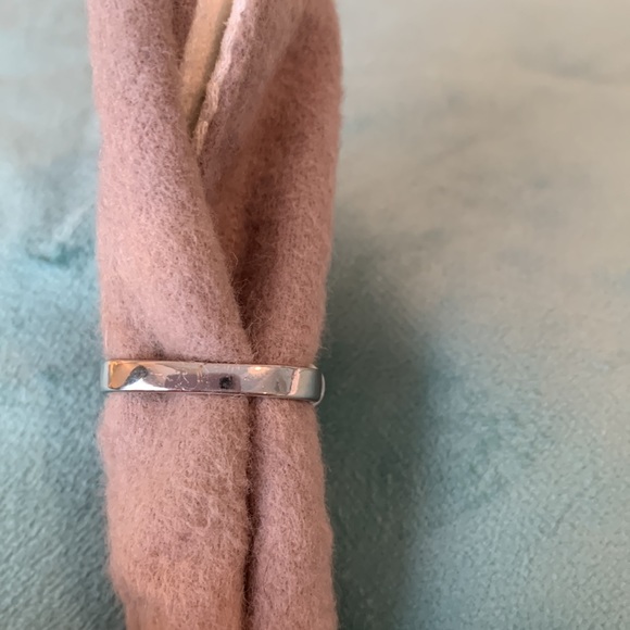 Macy’s CZ 2 CT Ring Size 7/8 - Picture 5 of 9